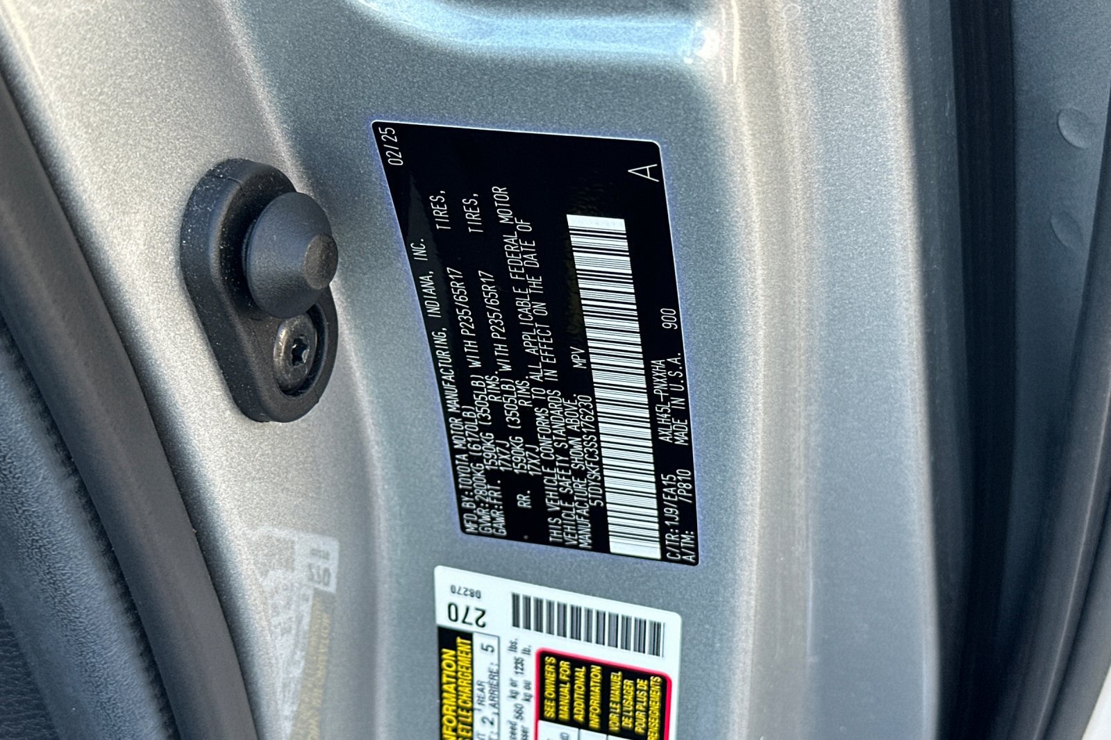 Certified 2025 Toyota Sienna XLE AWD/4WD image 32