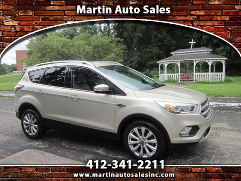 Used 2017 Ford Escape Titanium AWD/4WD image 1