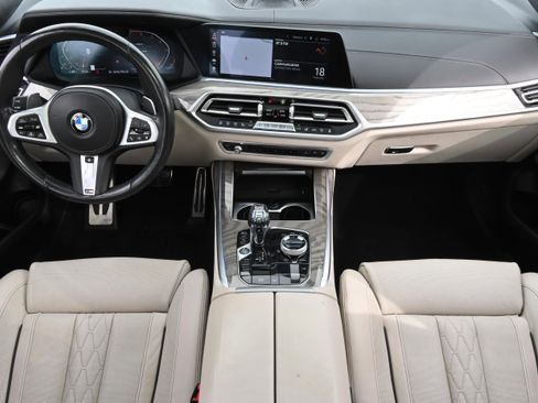 Used 2019 BMW X7 xDrive50i w/ M Sport Package image 14