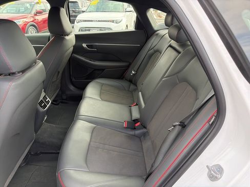 Used 2023 Hyundai Sonata SEL Plus FWD image 13