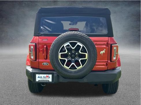 Used 2023 Ford Bronco Outer Banks AWD/4WD image 9