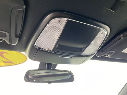Used 2020 Dodge Charger SXT RWD image 25