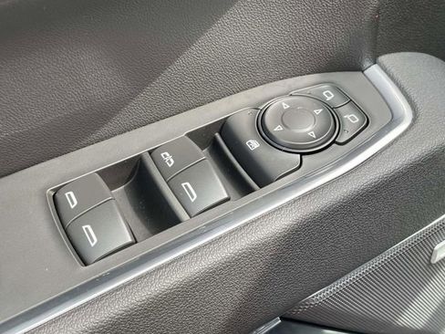 Certified 2025 Chevrolet Silverado 1500 LT Trail Boss w/ Convenience Package II image 15