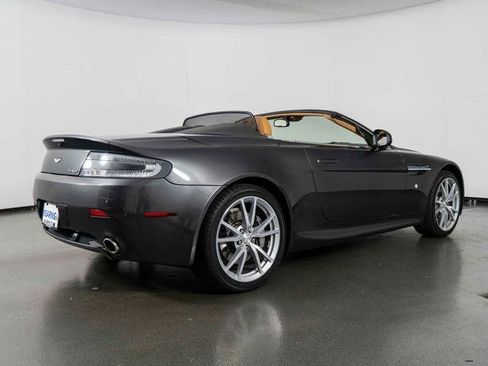 Used 2010 Aston Martin V8 Vantage Roadster image 8