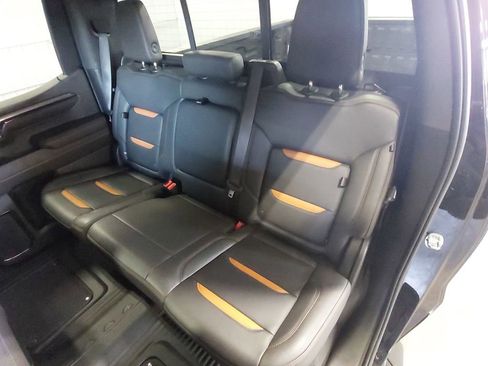 Used 2022 GMC Sierra 1500 AT4 w/ AT4 Premium Package AWD/4WD image 13