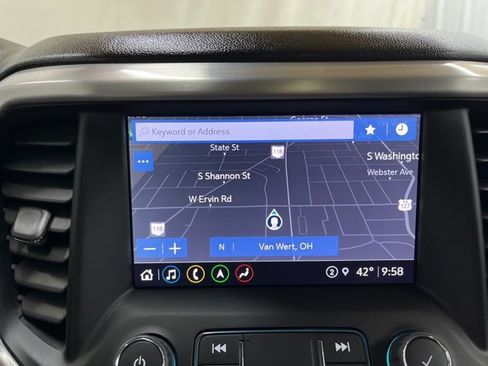 Used 2023 GMC Acadia SLT w/ Preferred Package image 47