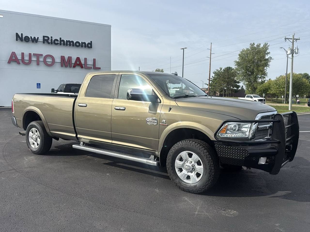 Used 2014 RAM 3500 Laramie Longhorn w/ Convenience Group AWD/4WD image 7