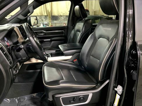 Used 2019 RAM 1500 Laramie w/ Sport Appearance Package image 7