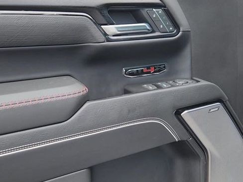 Used 2025 GMC Sierra 1500 AT4X AWD/4WD image 30