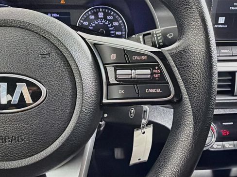 Used 2019 Kia Forte LXS FWD image 44
