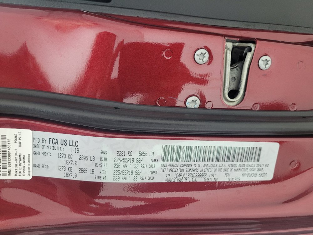 Used 2019 Jeep Cherokee Latitude Plus FWD image 33