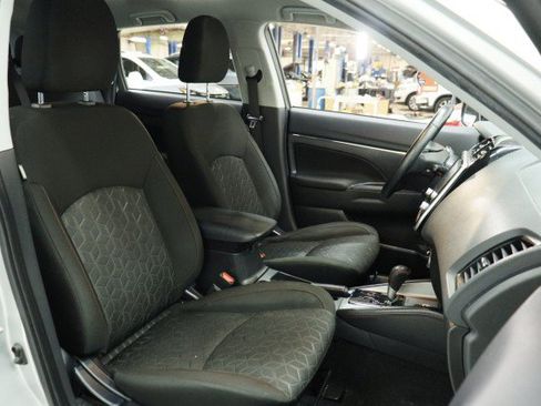 Used 2024 Mitsubishi Outlander Sport AWD image 22
