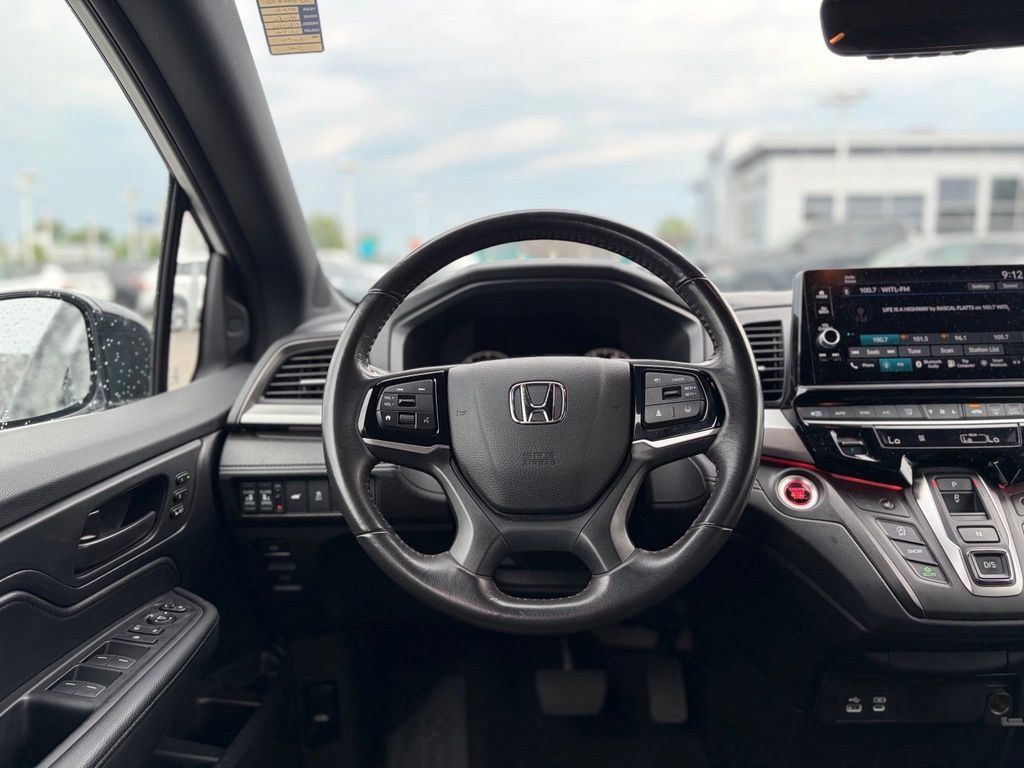 Used 2025 Honda Odyssey Sport-L image 30