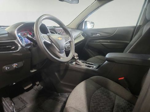 Used 2022 Chevrolet Equinox LT FWD image 17
