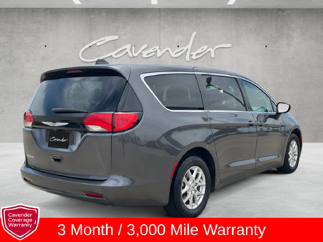 Used 2023 Chrysler Voyager LX FWD image 16