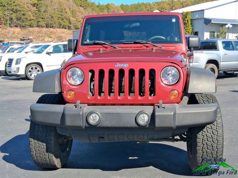 Used 2013 Jeep Wrangler Unlimited Sport image 8