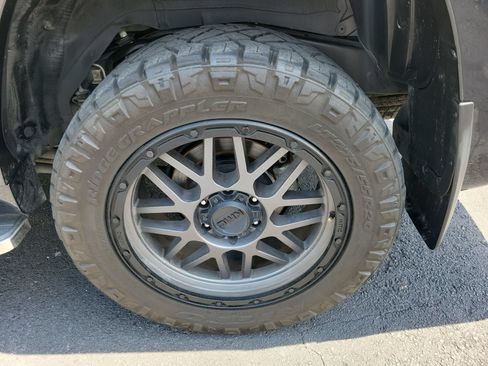 Used 2022 Toyota 4Runner Limited AWD/4WD image 35