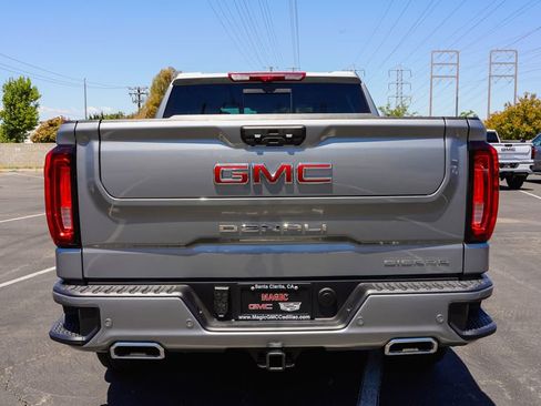 New 2026 GMC Sierra 1500 Denali w/ Denali Reserve Package AWD/4WD image 9
