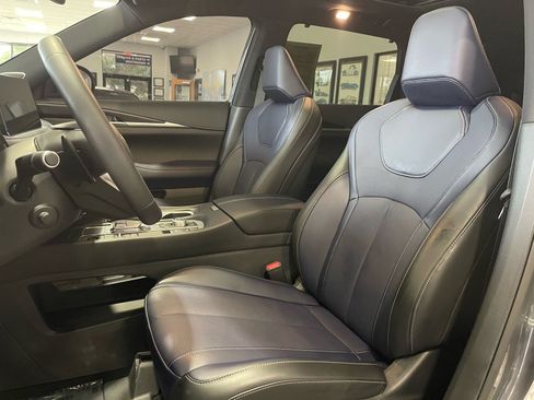 Used 2026 INFINITI QX60 Sport w/ Dark Cargo Package AWD/4WD image 24