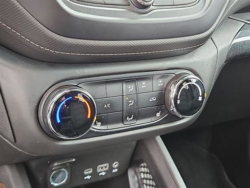 Used 2022 Chevrolet TrailBlazer ACTIV image 18