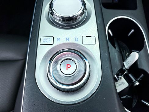 Used 2023 Genesis GV70 2.5T image 21