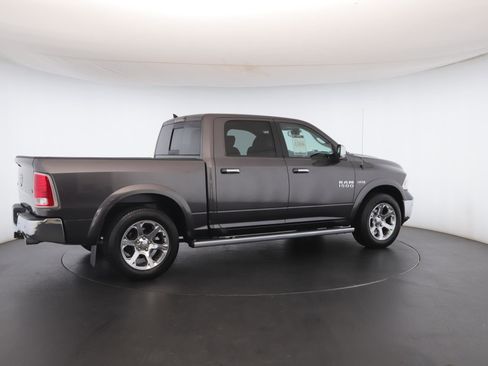 Used 2017 RAM 1500 Laramie w/ Convenience Group image 31