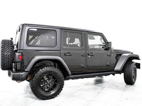 Used 2025 Jeep Wrangler Unlimited Sport AWD/4WD image 7