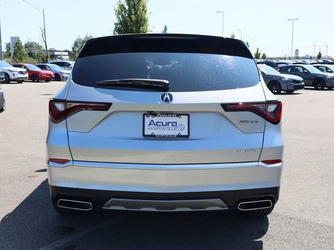 New 2026 Acura MDX SH-AWD image 5