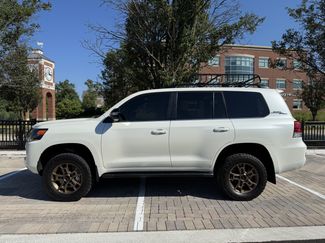 Used 2021 Toyota Land Cruiser Heritage Edition AWD/4WD video 1