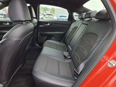 Used 2022 Kia Forte GT-Line w/ GT-Line Technology Package image 9