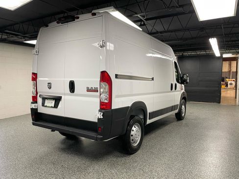 Used 2021 RAM ProMaster 1500 w/ Interior LED Lighting Group image 4