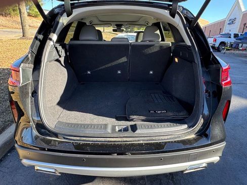 Used 2025 INFINITI QX50 Luxe image 9