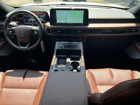 New 2026 Lincoln Aviator Reserve AWD/4WD image 25