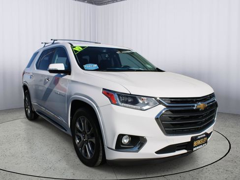 Used 2019 Chevrolet Traverse Premier w/ LPO, 'HIT The Road' Package image 1
