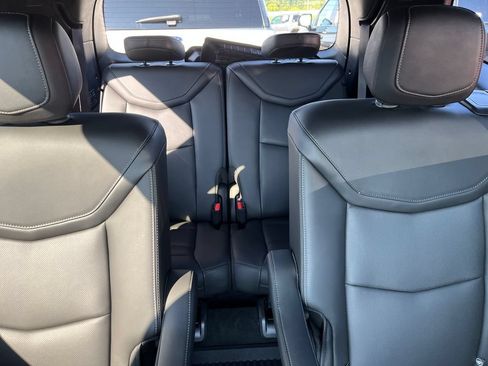 Used 2024 Cadillac XT6 Premium Luxury w/ LPO, Floor Liner Package FWD image 23