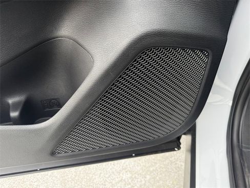 New 2025 Mitsubishi Outlander SEL Black Edition image 13