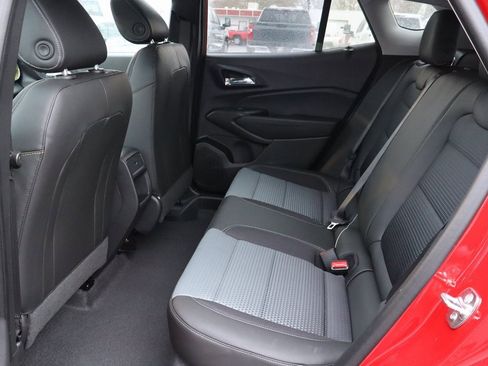 New 2026 Chevrolet Trax LT w/ LT Convenience Package image 19