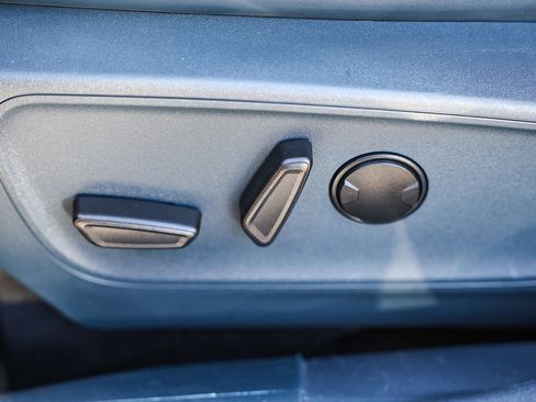 Used 2022 Ford Maverick Lariat w/ Lariat Luxury Package image 13