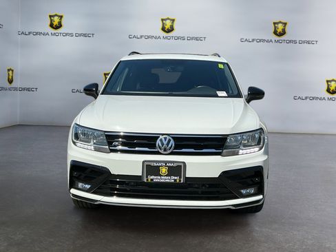 Used 2021 Volkswagen Tiguan SE R-Line FWD image 2