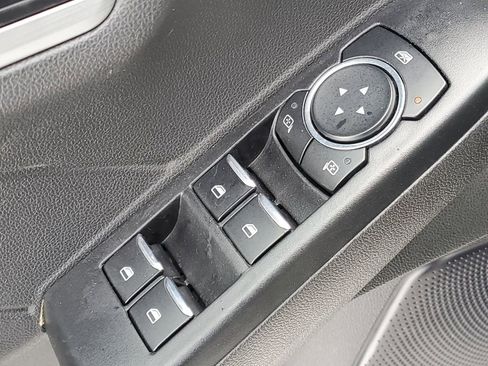 Used 2024 Ford Escape Platinum image 29