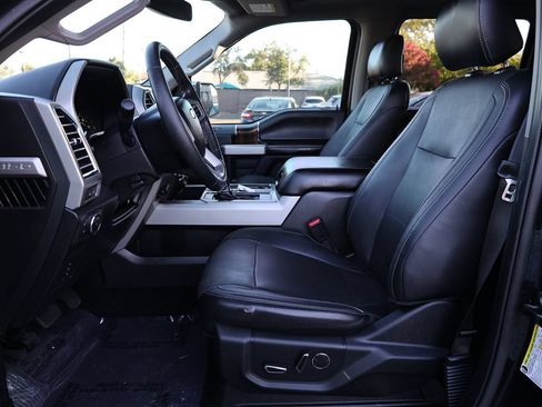 Used 2015 Ford F150 Lariat AWD/4WD image 11