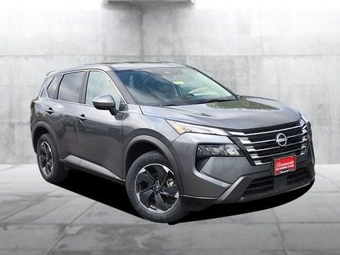 Certified 2025 Nissan Rogue SV AWD/4WD image 2