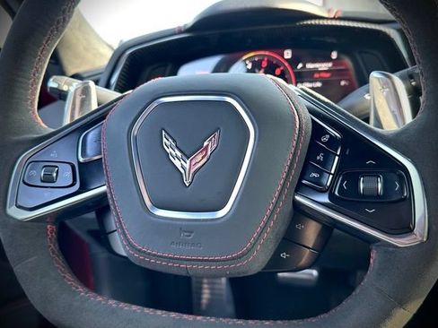 Used 2023 Chevrolet Corvette Stingray Premium Cpe w/ Z51 Performance Package RWD image 15
