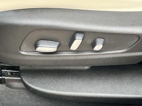 Certified 2023 Cadillac XT6 Sport image 27