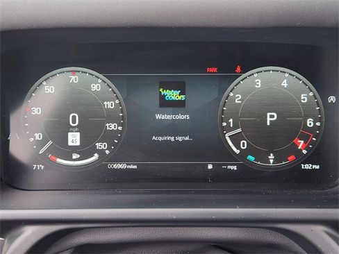 Used 2025 Land Rover Defender 110 X-Dynamic SE image 15