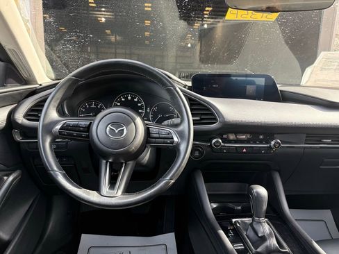 Used 2024 MAZDA MAZDA3 s image 25