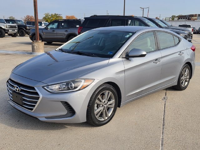 Used 2017 Hyundai Elantra SE FWD image 9