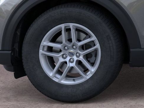 New 2026 Ford Explorer Active RWD image 19