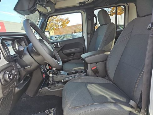 New 2026 Jeep Gladiator Willys image 14