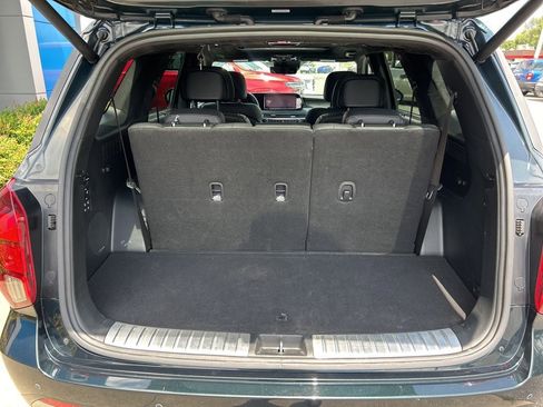 Used 2024 Hyundai Palisade Calligraphy image 8